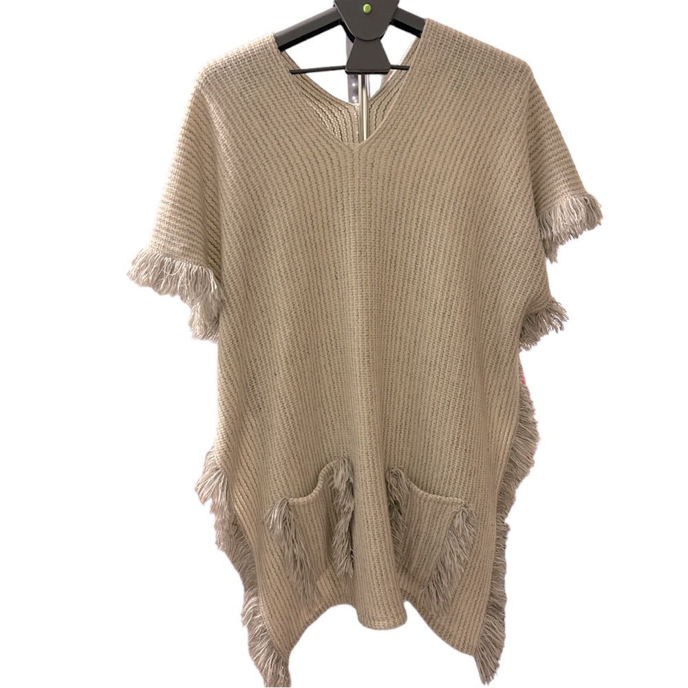 Lava Accessories women’s acrylic poncho one size